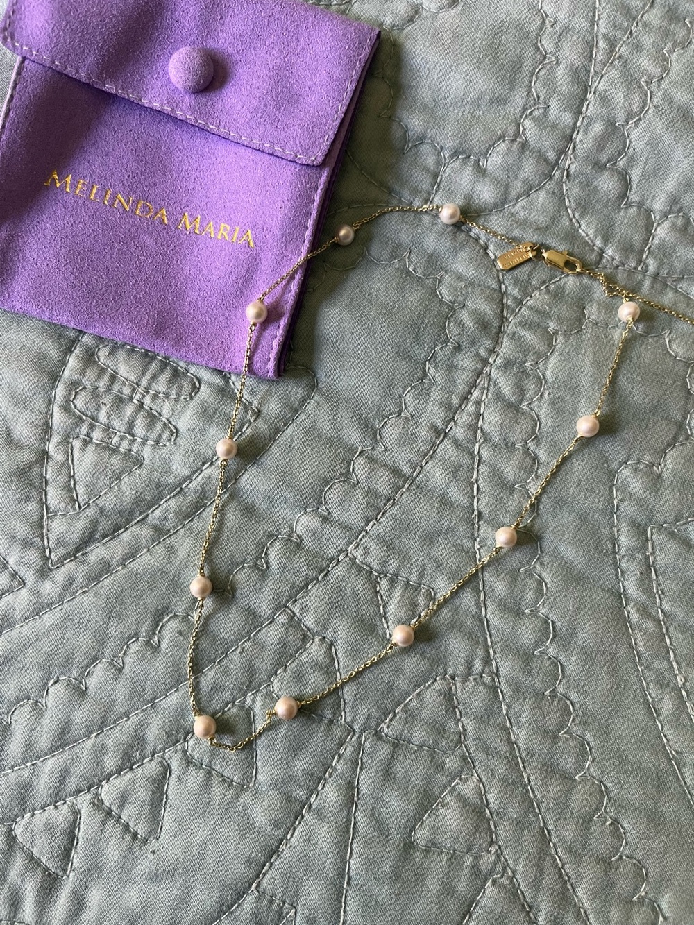 Melinda Maria Perfect Pearl Infinity Necklace gold NWT - Picture 3 of 4
